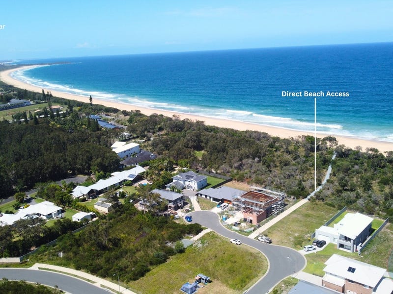 8 Seaside Place, Diamond Beach, NSW 2430