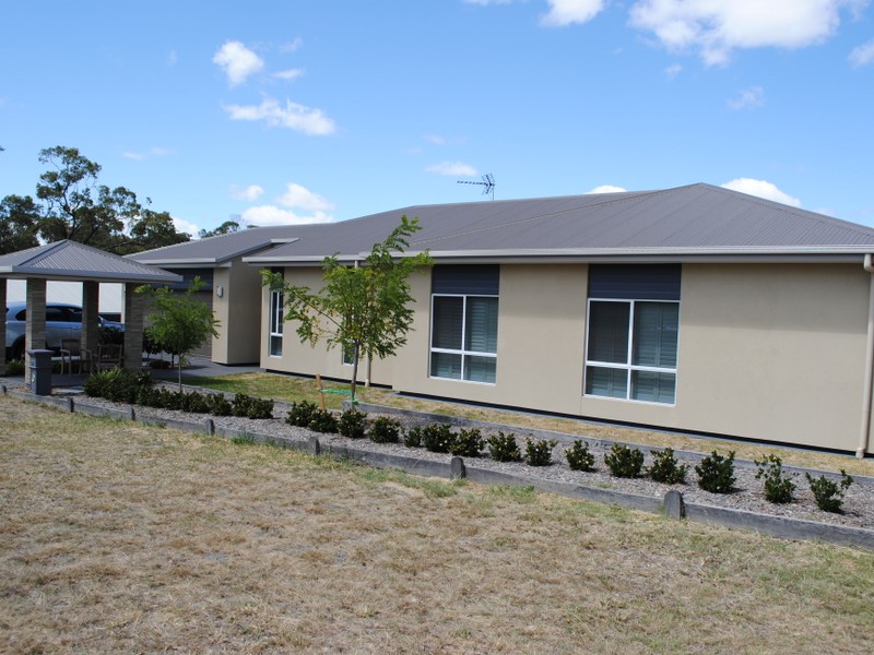 4 Baguley Street, Warwick, QLD 4370