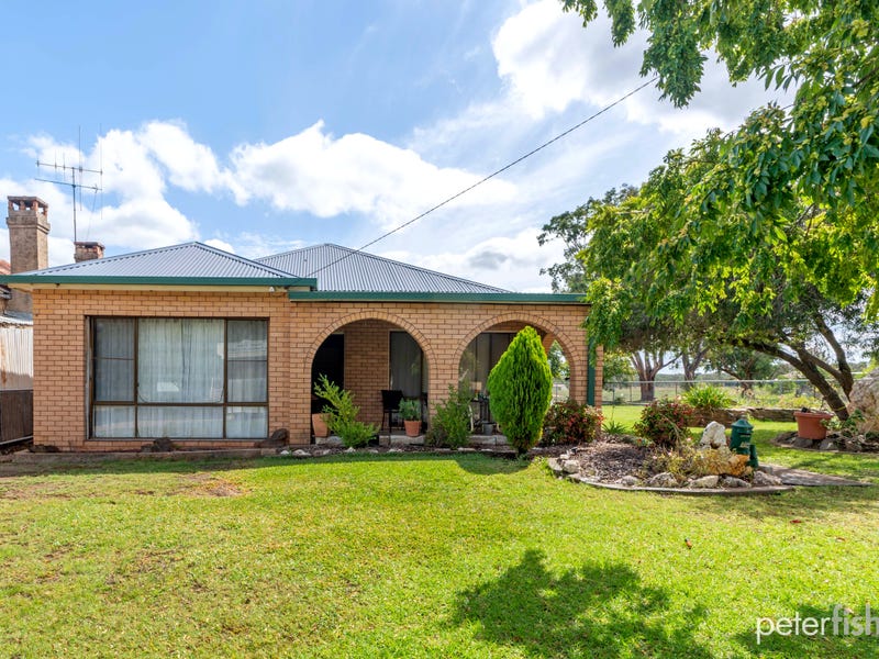45 Molong Street, Stuart Town, NSW 2820