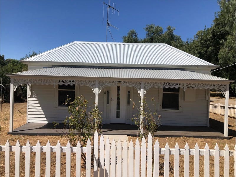 16 Arnold Road, Bridgewater On Loddon, VIC 3516