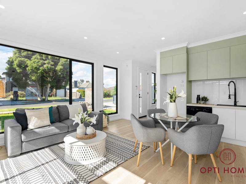 9 Clarendon Street, Maidstone, Vic 3012 Townhouse for Sale