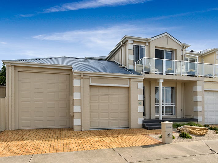 43 Esplanade, Lakes Entrance, VIC 3909