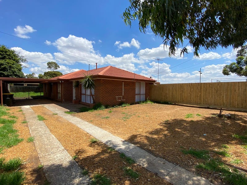 41 Blackwood Drive, Melton South, VIC 3338