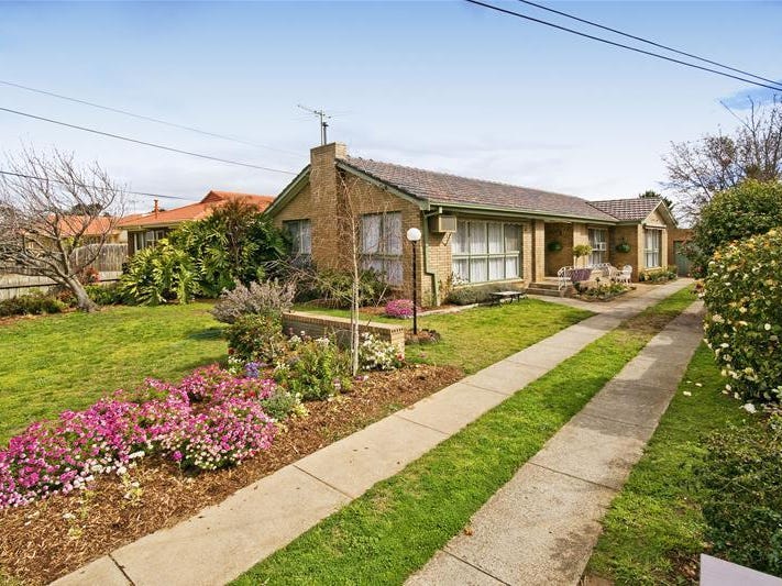 10 Vaina Street, Werribee, Vic 3030 Property Details