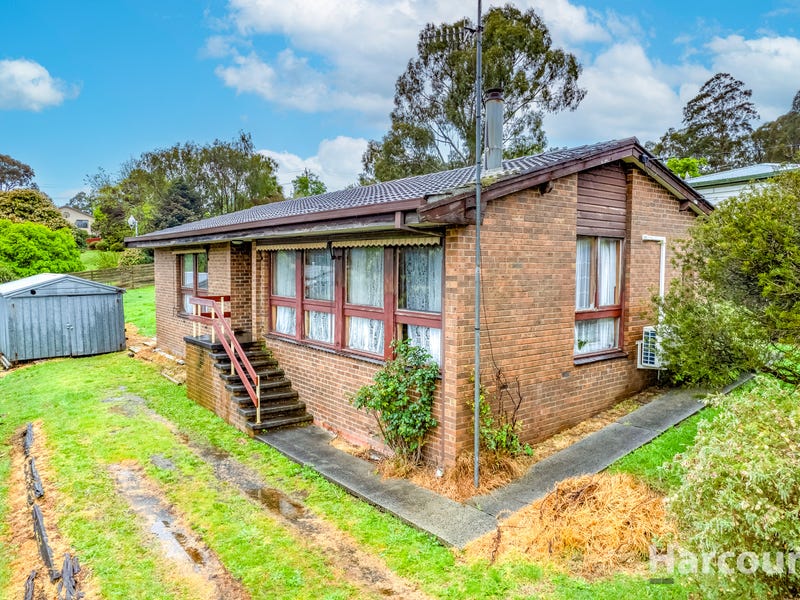 15 Fairmont Street, Boolarra, Vic 3870 Property Details