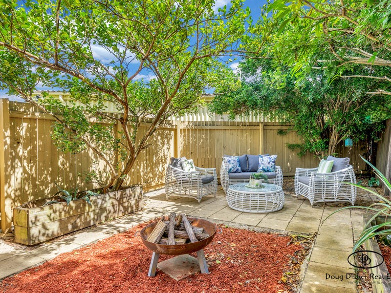 4/19 Quinn Street, Toowong, Qld 4066 Property Details