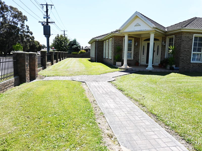 18 Ollerton Avenue, Newborough, Vic 3825 House for Sale realestate