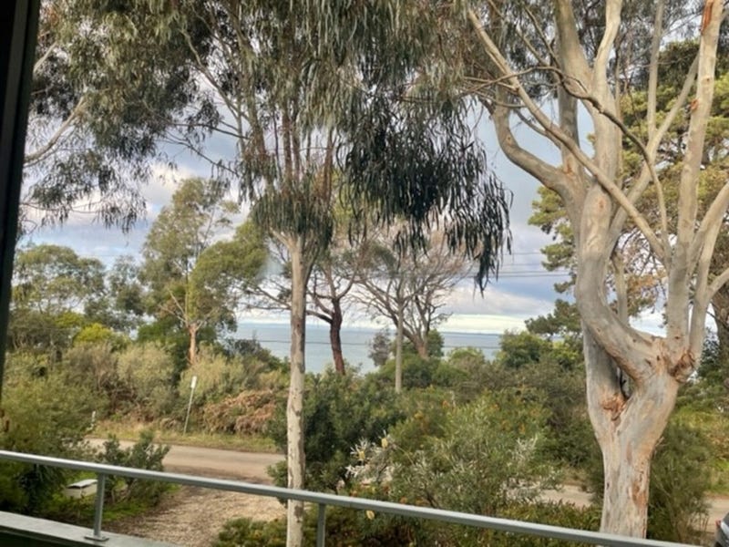 8 Cliff Road, Merricks Beach, VIC 3926