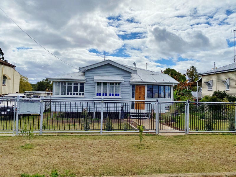 25 Haly Street, Wondai, QLD 4606