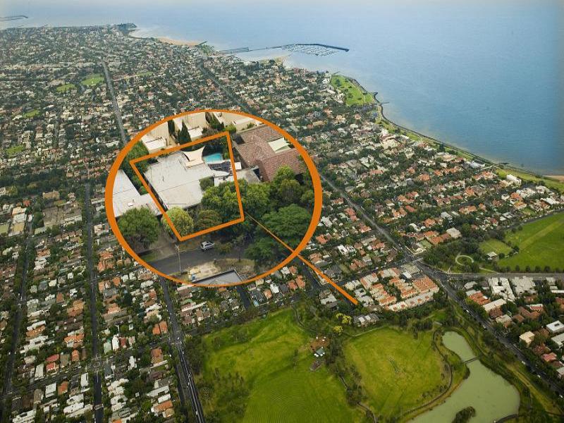 5 Horton Close, Brighton, Vic 3186 Property Details