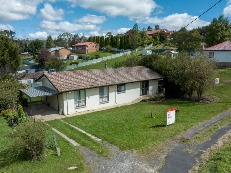 48 Oberon, Oberon, NSW 2787 House for Sale