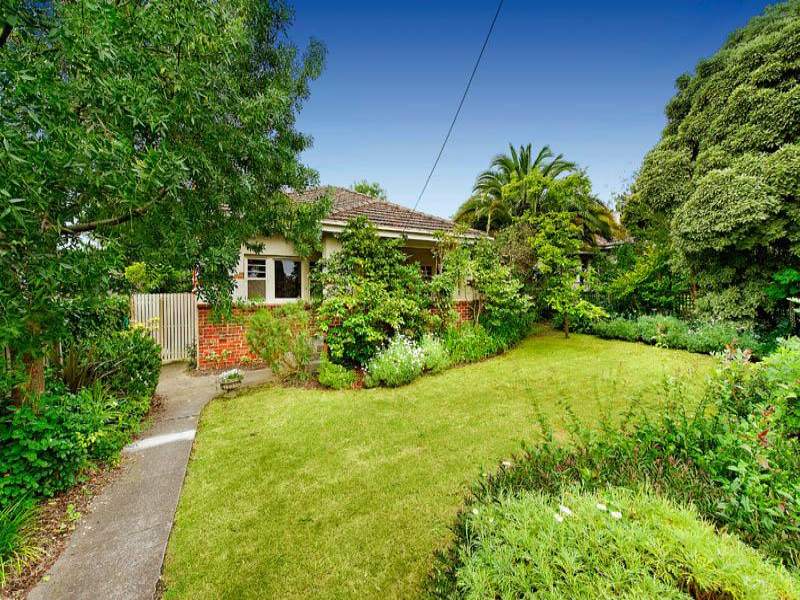 19 Hotham Street, Mont Albert, VIC 3127