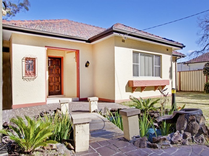 13 Castle Hill Road, West Pennant Hills, NSW 2125