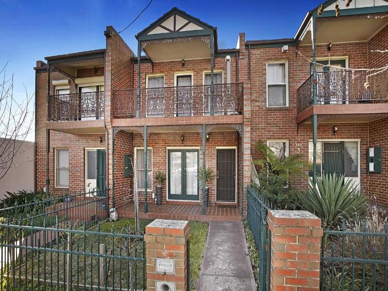 2/150 Buckley Street, Essendon, Vic 3040 Property Details