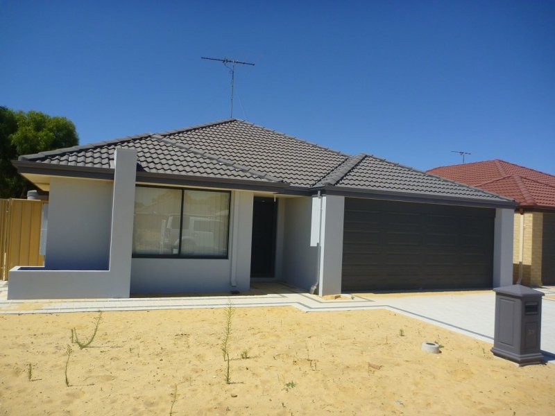 39 Greenacre Street, Pinjarra, WA 6208