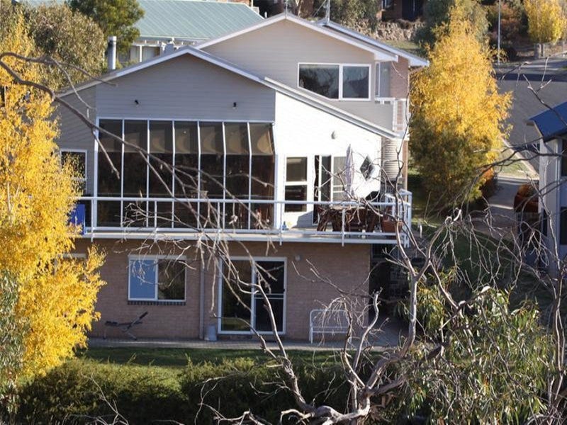 32 Candlebark Circuit, Jindabyne, NSW 2627 Property Details