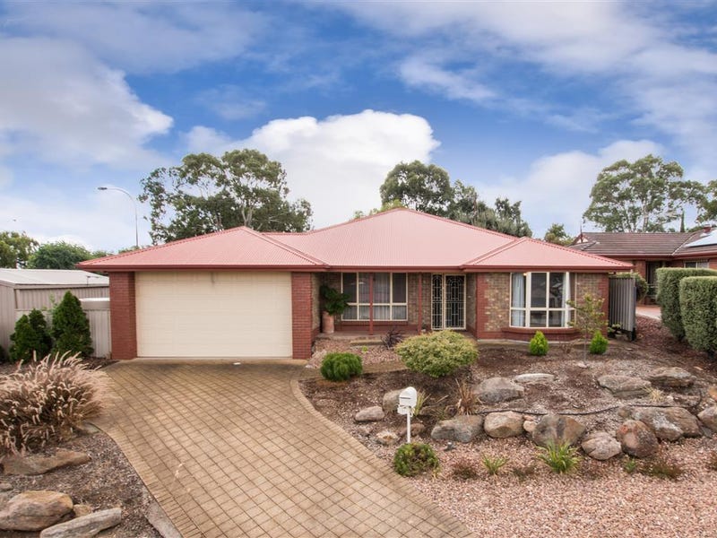 1 Jimmy Watson Drive, Woodcroft, SA 5162 Property Details