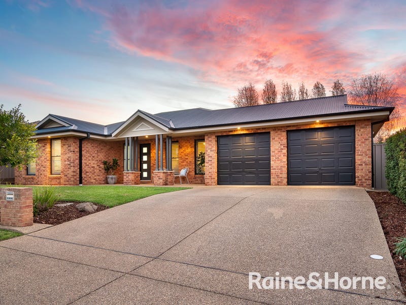 37 Bedervale Street, Bourkelands, NSW 2650 Property Details