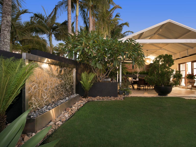 6 Carnoustie Place, Carindale, Qld 4152 Property Details