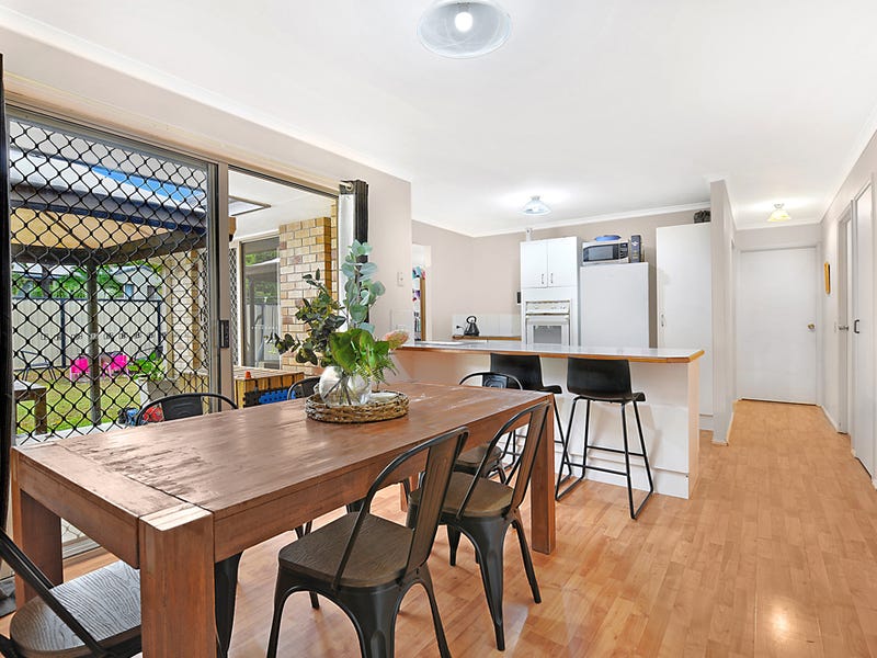 14 Poets Corner, Nerang, Qld 4211 Property Details