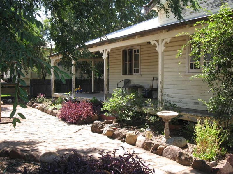 26 Violet Street, Narrabri, NSW 2390 Property Details