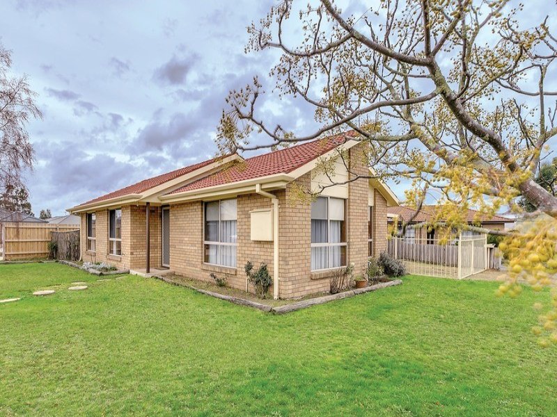 1 Jean Court, Wendouree, Vic 3355 Property Details