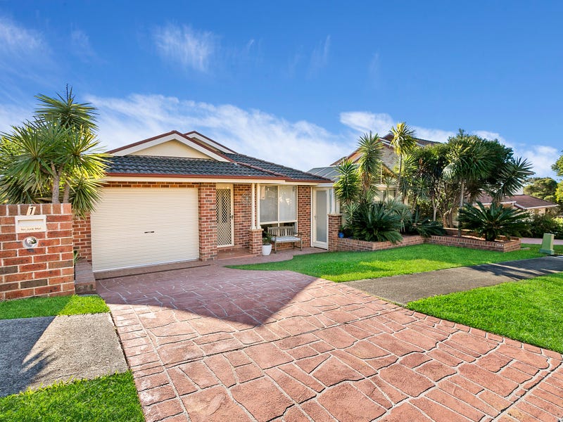 1/4 Cathie Close, Flinders, NSW 2529 Property Details