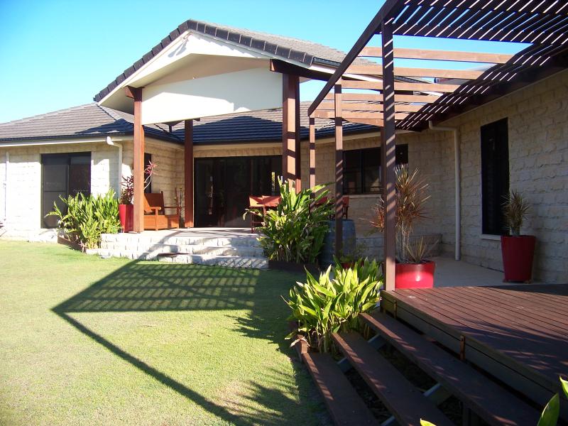 6 Golf View Drive, Boyne Island, QLD 4680