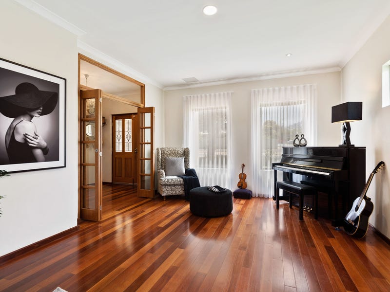 7 Pether Road, Manning, WA 6152 Property Details