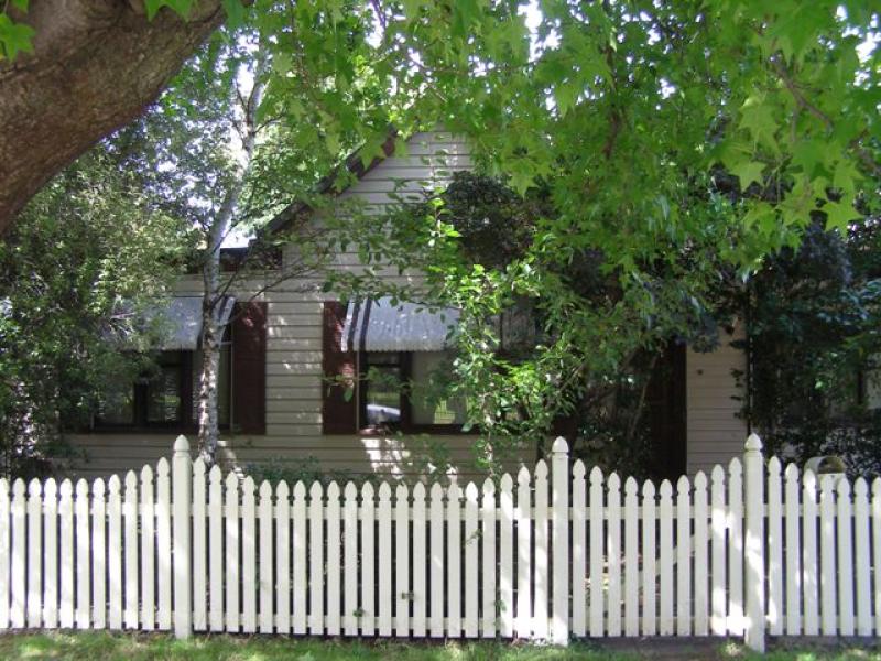 7 Coronation Drive, Orange, NSW 2800 Property Details