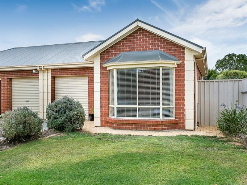 11 Burton Avenue, Park Holme, SA 5043