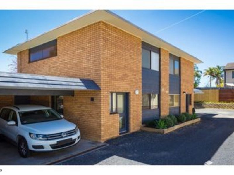 3/8 Sapphire Coast Drive, Merimbula, NSW 2548