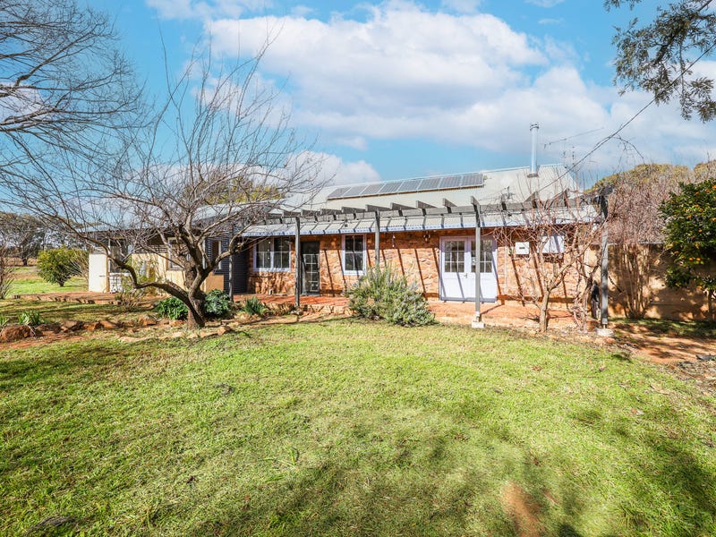 72 Magpie Lane, Gulgong, NSW 2852 - Lifestyle for Sale - realestate.com.au