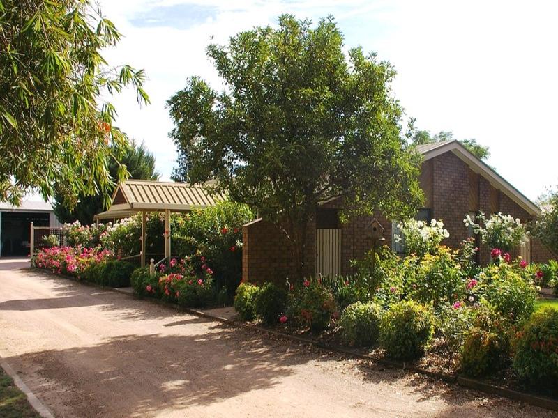 20233 Renmark Avenue, Renmark, SA 5341 Property Details