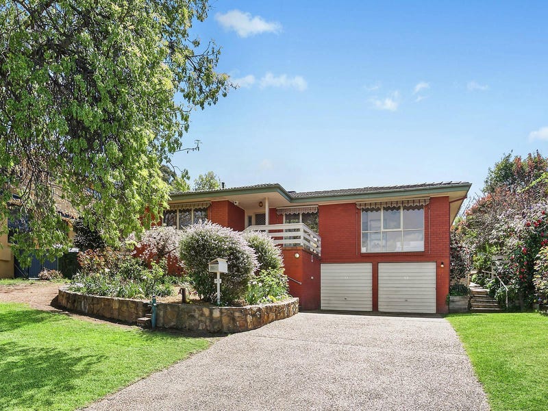 15 Folingsby Street, Weston, ACT 2611 Property Details