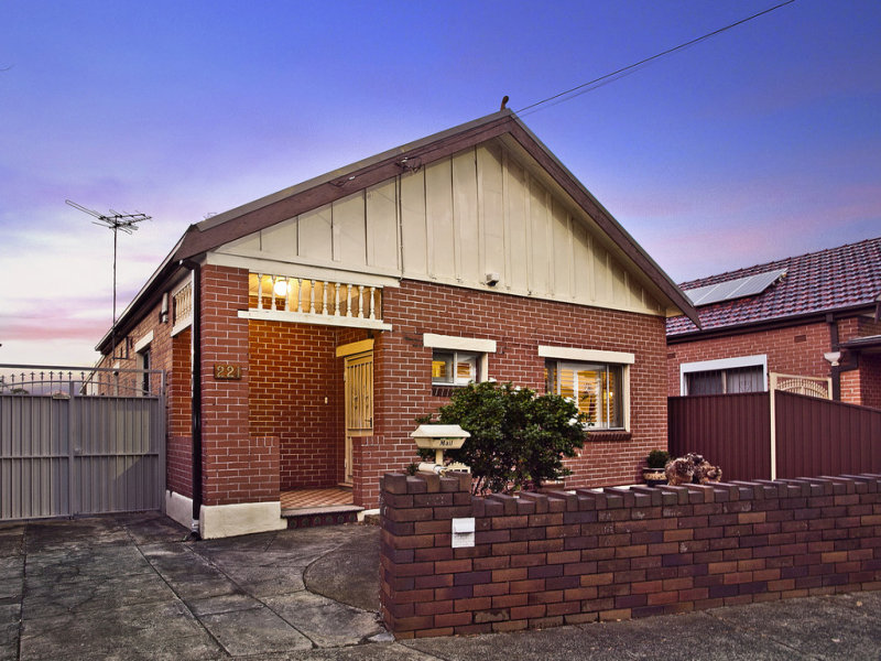 221 Sydenham Road, Marrickville, NSW 2204 Property Details