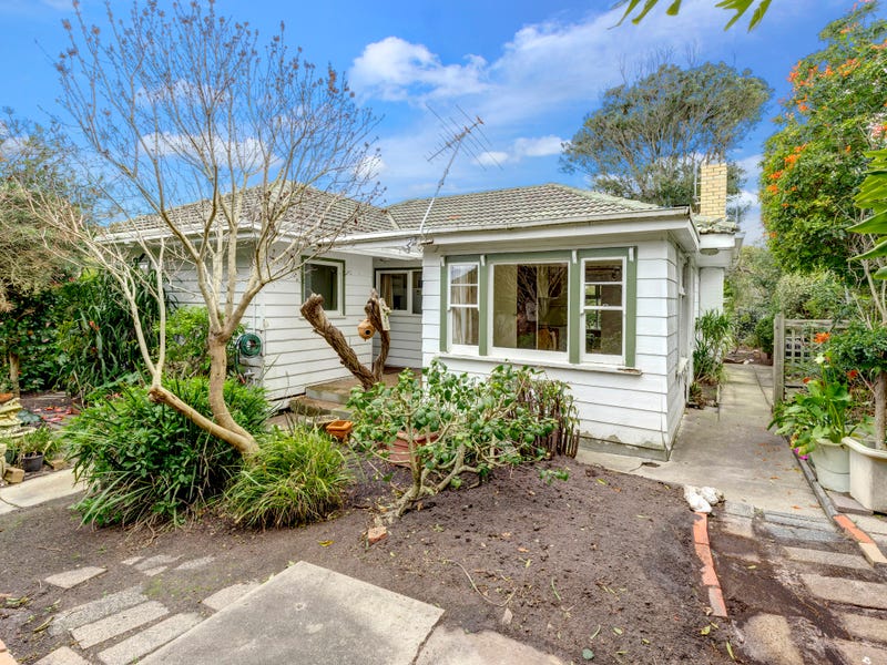 6 Donald Crescent, Dromana, Vic 3936 Property Details