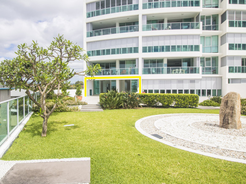 206 Aqua/300 Marine Parade, Labrador, Qld 4215 Property Details