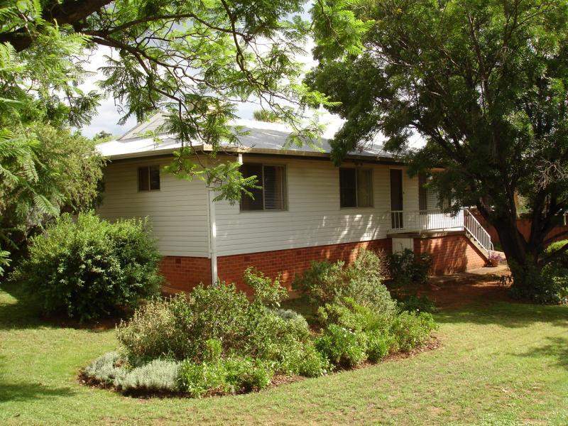 31 Murray St, Tamworth, NSW 2340 Property Details