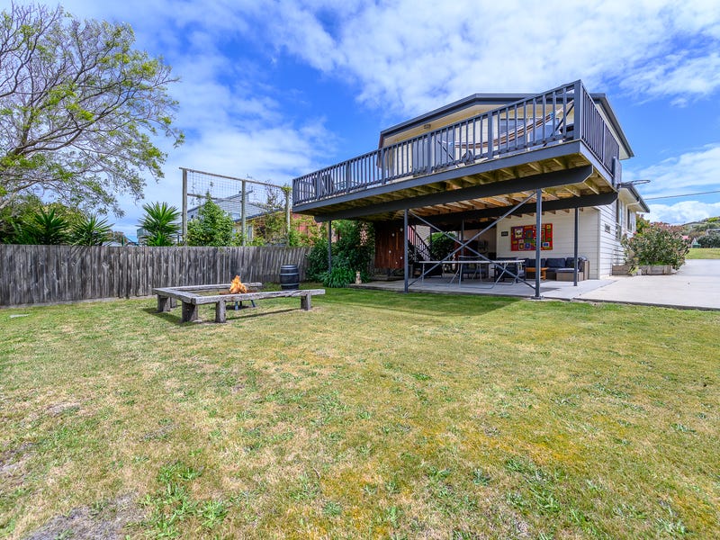 31 Coral Street, Cape Paterson, VIC 3995