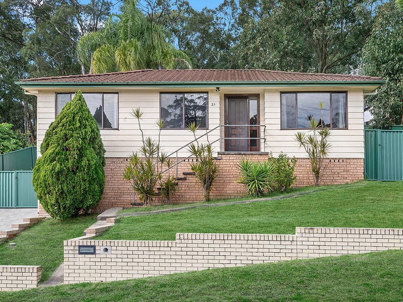 21 Southern Cross Drive, Woodrising, NSW 2284