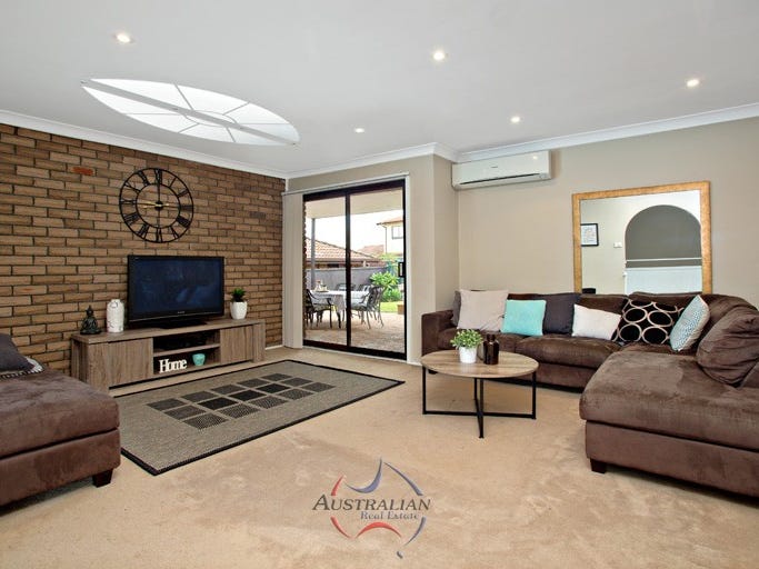 5 Rainbow Place, St Clair, NSW 2759