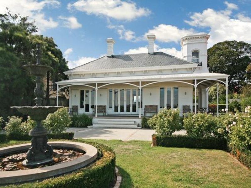 84 Esplanade, Brighton, VIC 3186