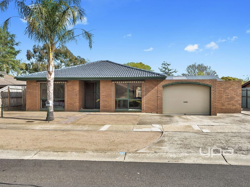 5 Walton Heath Court, Sunbury, Vic 3429 Property Details