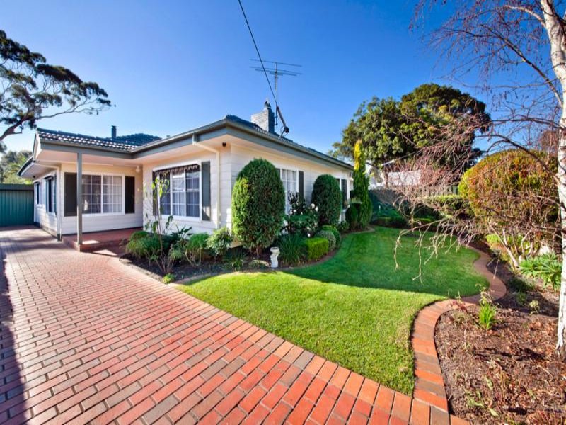 11 Gordon Street, Beaumaris, VIC 3193
