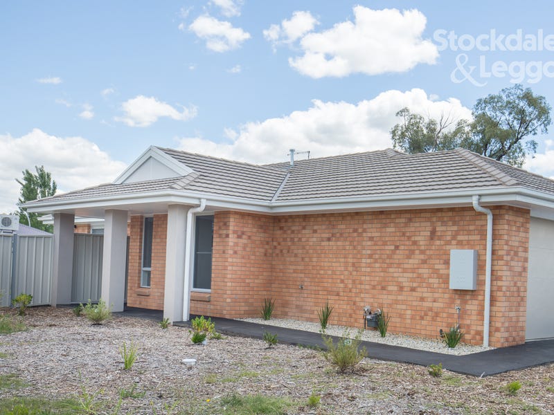 15 Brookfield Mews, Lavington, NSW 2641 Property Details