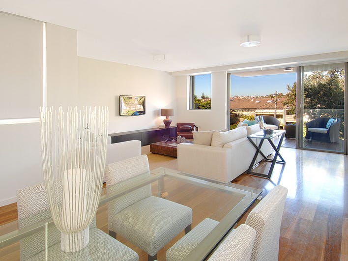 2/30a Diamond Bay Road, Vaucluse, NSW 2030 Property Details