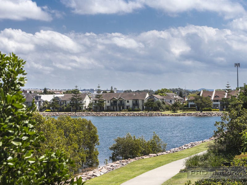 53/2 Howden Street, Carrington, NSW 2294 Property Details