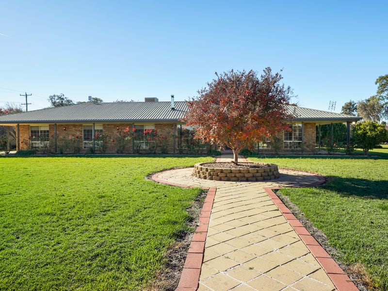 2 Aurora Street, Eugowra, NSW 2806 House for Sale