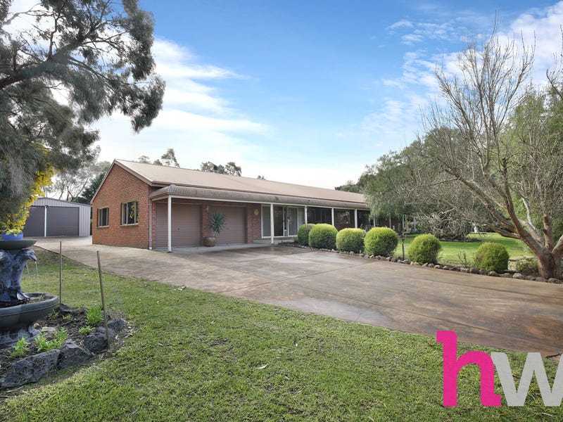 11 Andrew Mews, Moriac, Vic 3240 Property Details